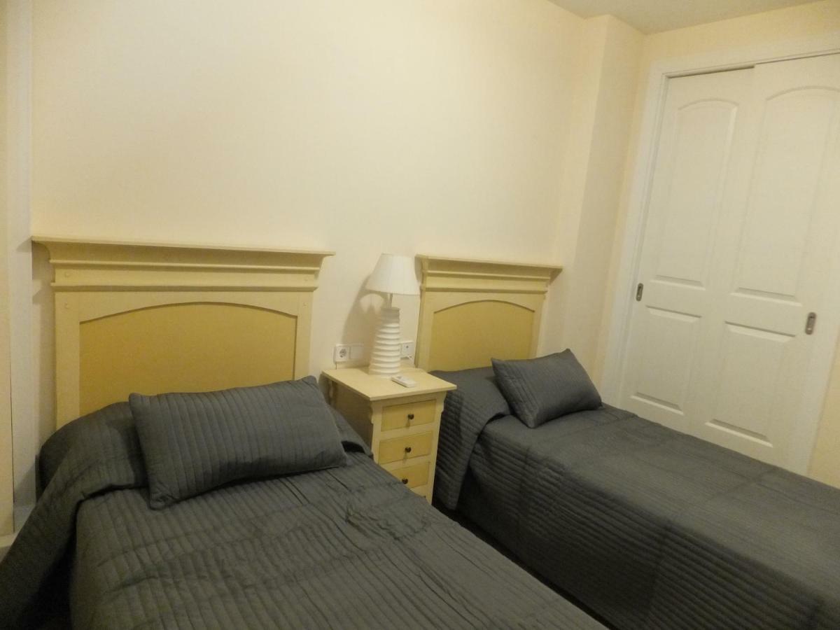 Costa Galera Apartment เอสเตโปนา ภายนอก รูปภาพ