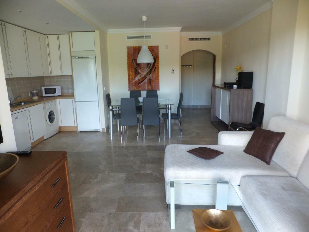 Costa Galera Apartment เอสเตโปนา ภายนอก รูปภาพ