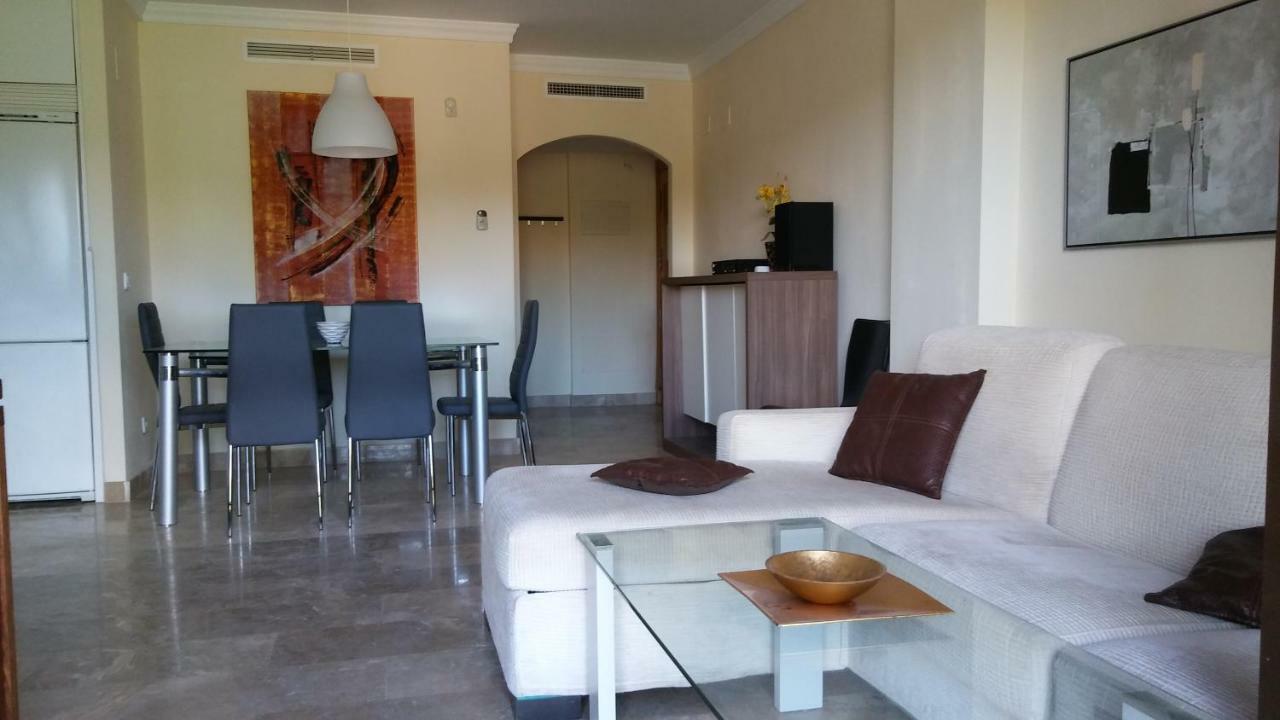 Costa Galera Apartment เอสเตโปนา ภายนอก รูปภาพ