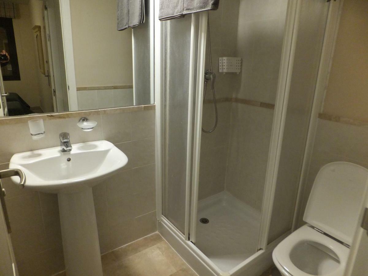 Costa Galera Apartment เอสเตโปนา ภายนอก รูปภาพ